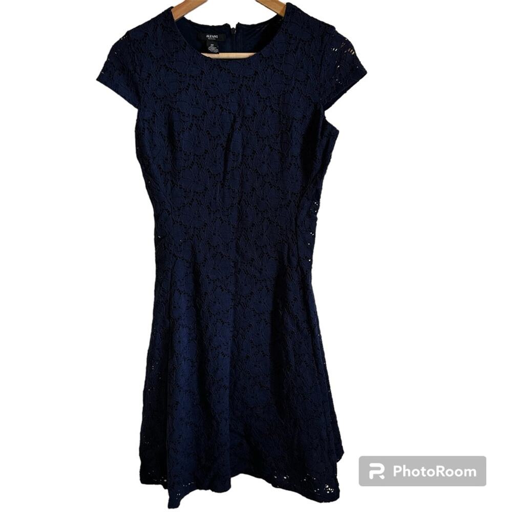 Alfani women’s dress size 2 petite blue‎ lace
